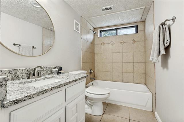 Building Photo - 2321 North Ct