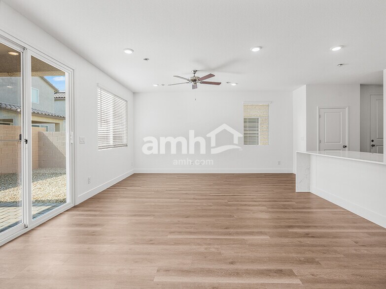 Building Photo - 8427 Black Friday Ct