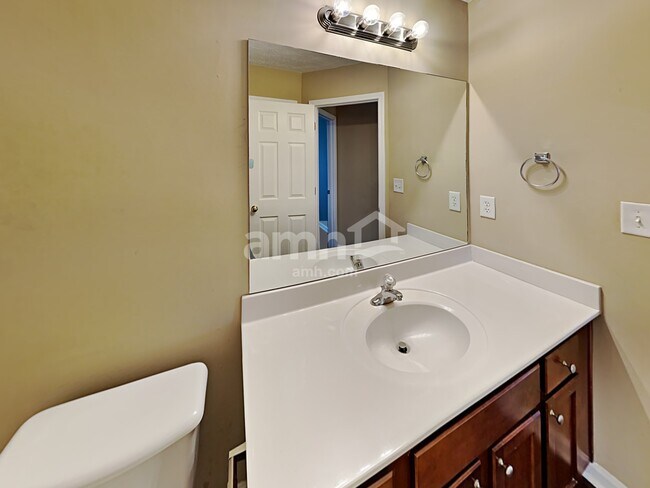 Building Photo - 2431 Lance Ridge Way