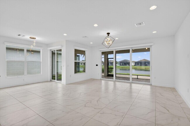 Building Photo - 11765 SW Poseidon Way