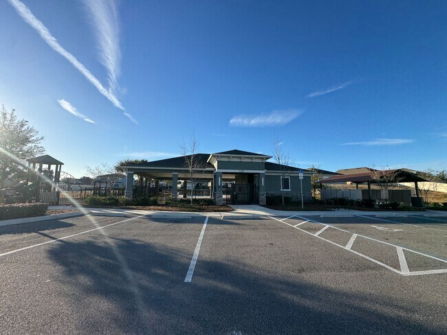 Building Photo - Spacious 3 Bedroom / 2 Bathroom Home in Mt Dora’s Timberwalk Community – AVAILABLE NOW!