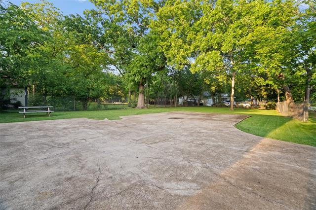 Building Photo - 920 N Virginia St