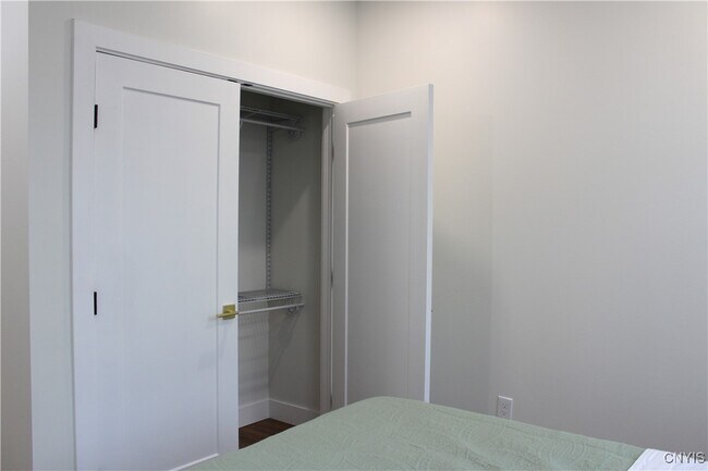 Building Photo - 110 Hotel St