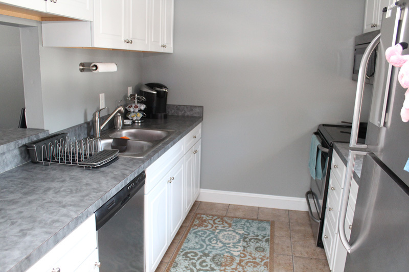 Kitchen - 51 4th Ave