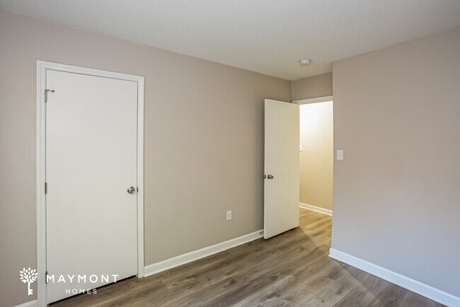 Building Photo - 1101 Bloom Wood Ln