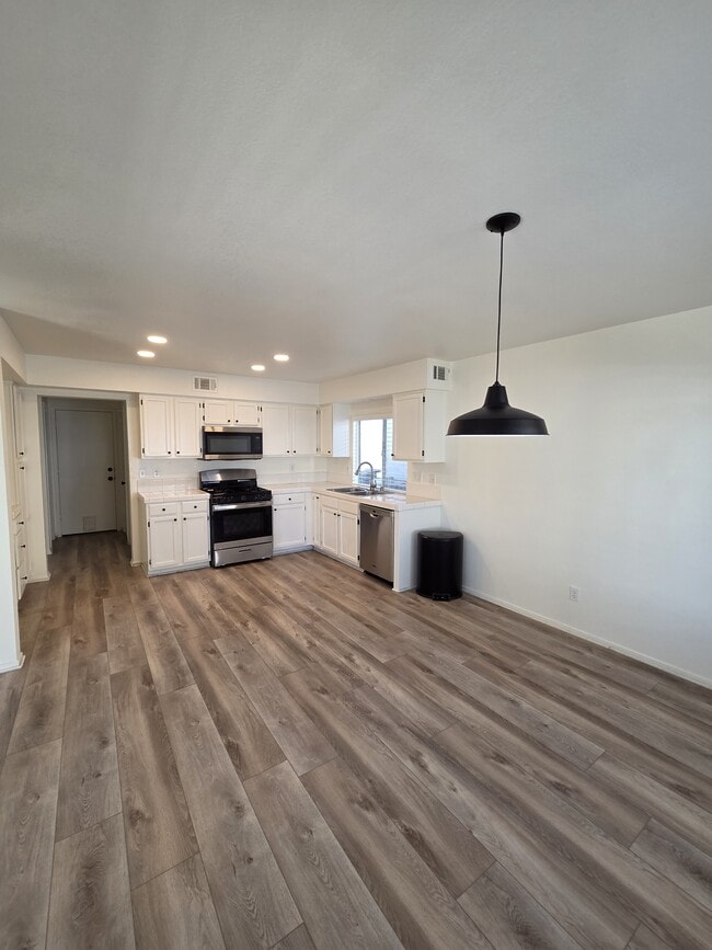 Building Photo - 31751 Calle Novelda