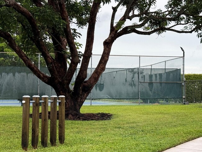 Building Photo - 14676 Canalview Dr