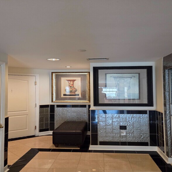 Building Photo - 195 14th St NE