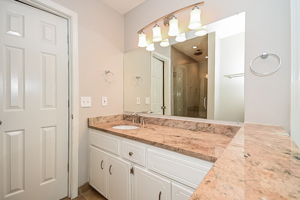 Building Photo - 420 Wood Chase Ln