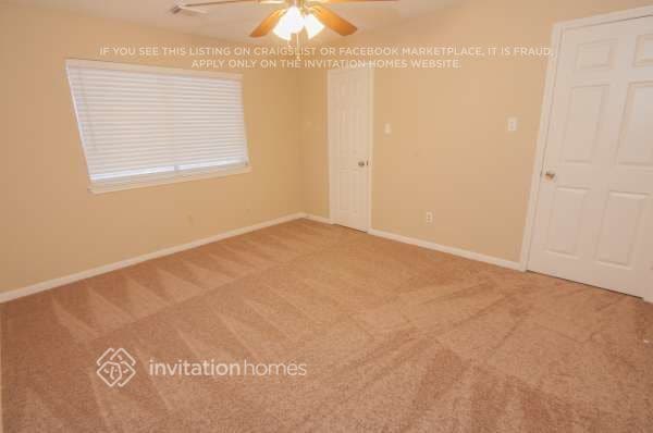 Building Photo - 2113 Pleasant Valley Dr