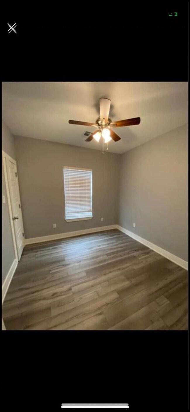 Building Photo - 3617 4th Street