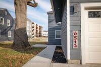 Building Photo - RockhillR6512