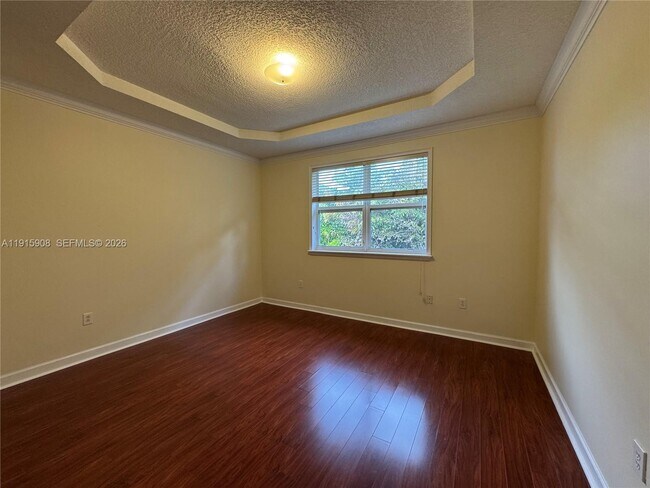 Building Photo - 10159 NW 43rd Ter