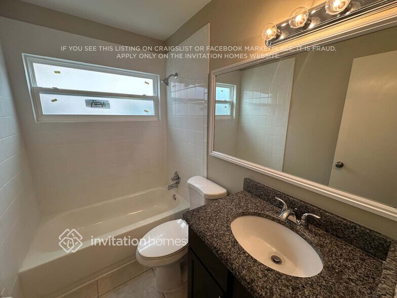 Building Photo - 114 Grove Hollow Ct