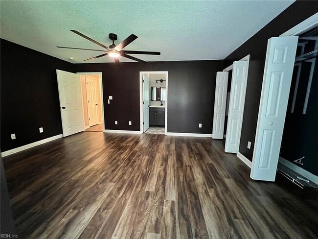 Building Photo - 120 Misty Ridge Ln