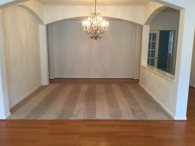 Building Photo - 4702 Sebastopol Dr