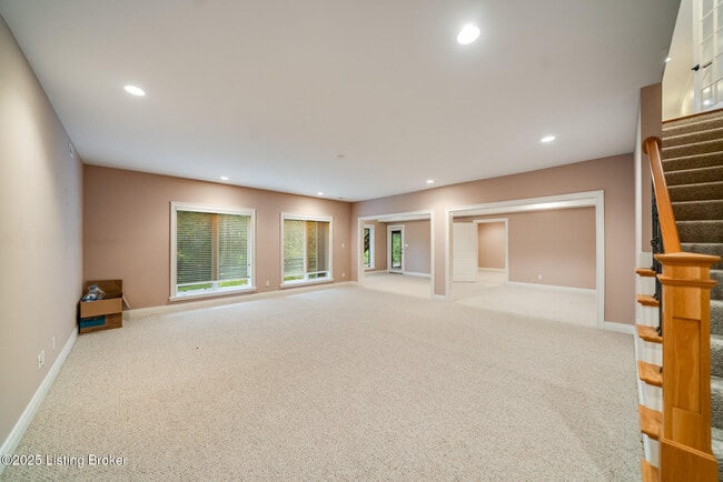 Building Photo - 12307 Ridgeview Dr