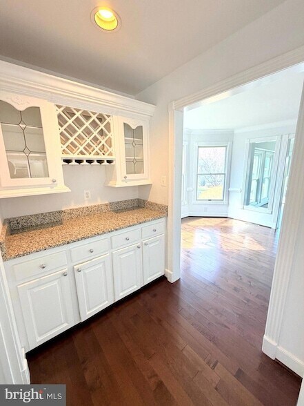 Building Photo - 43549 Coal Bed Ct