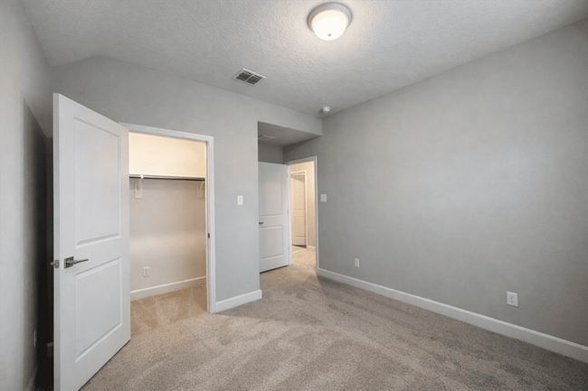 Building Photo - 8919 Summerwood Bnd