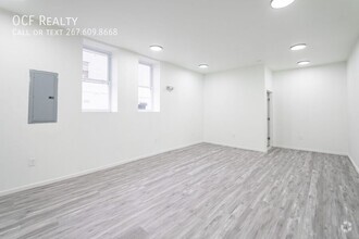 Building Photo - 5715 Woodland Ave