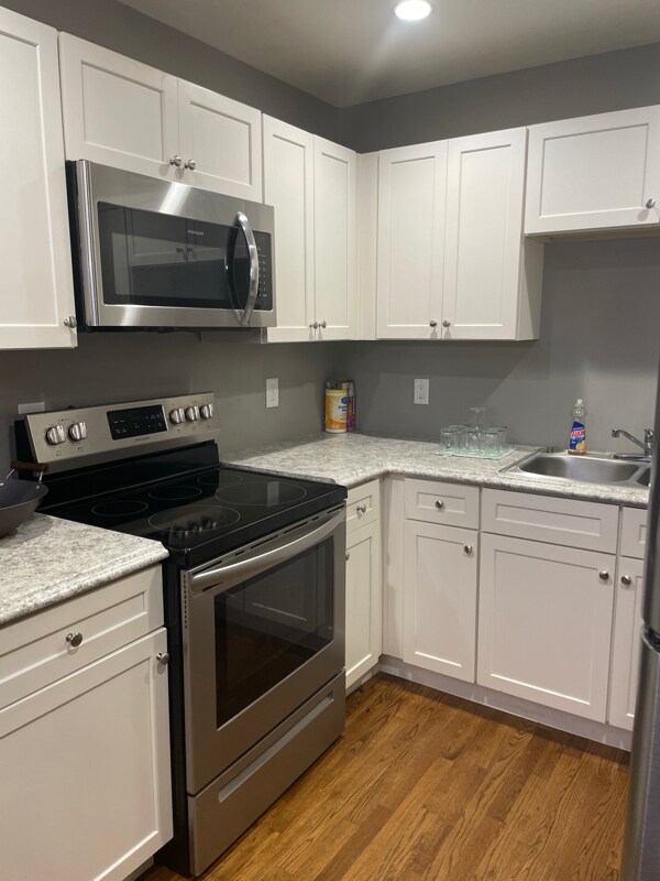 Building Photo - 4838 Bartlett Rd