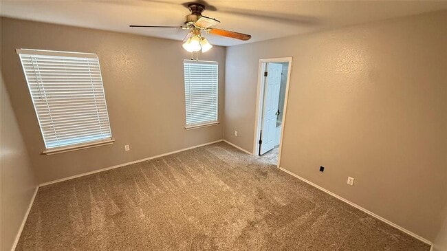 Building Photo - 317 McCarthur Dr