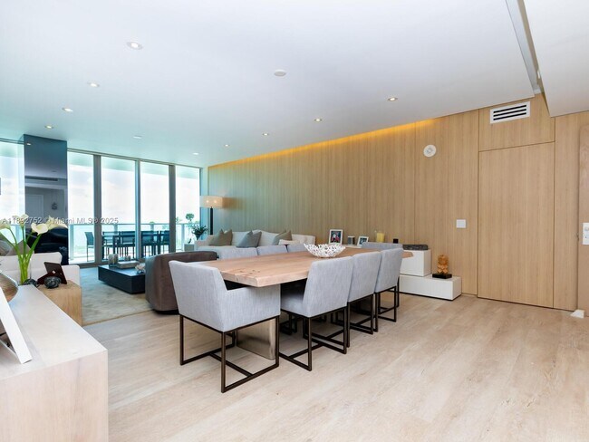 Building Photo - 360 Ocean Dr