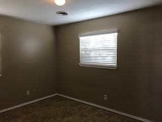 Building Photo - 2818 S 28th St