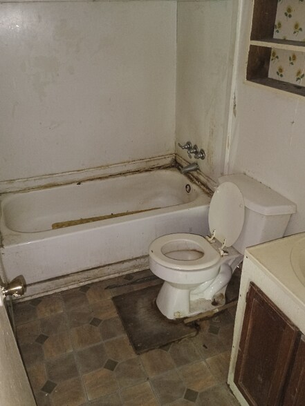 Building Photo - 1307 2nd St