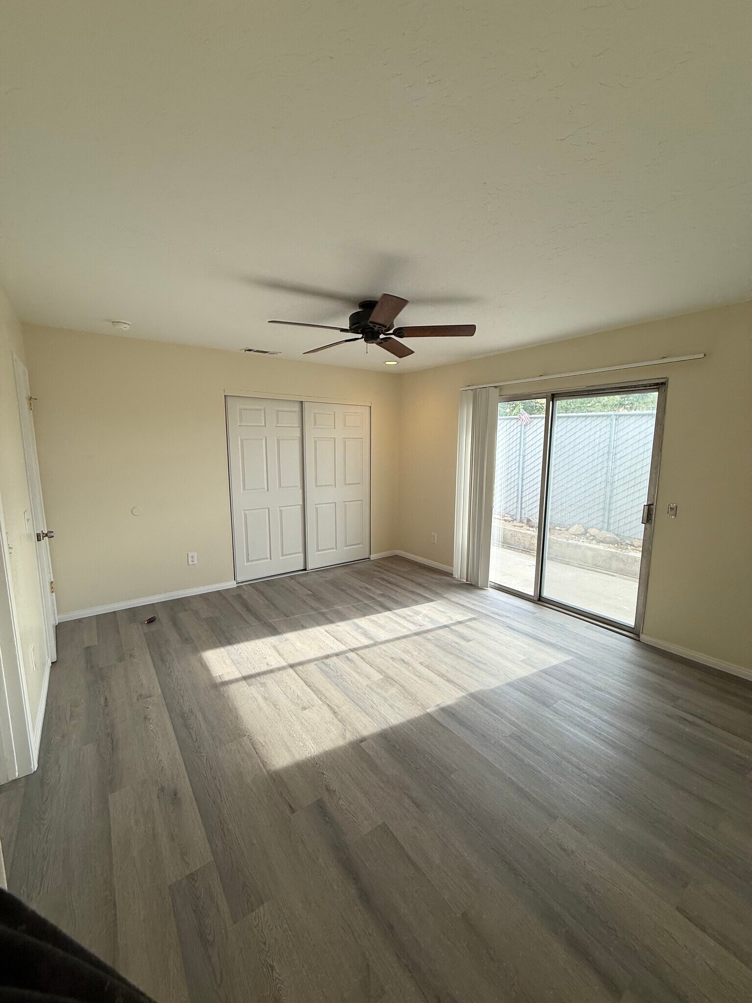 Building Photo - 13965 Smoketree St