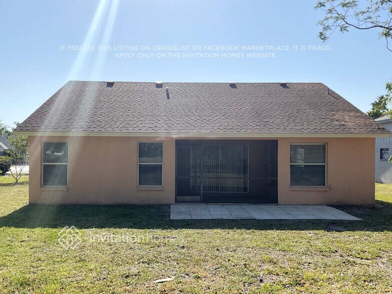 Building Photo - 713 46th St E