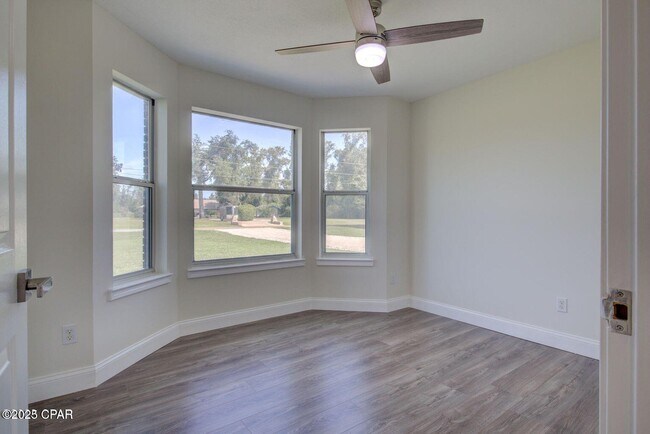 Building Photo - 4205 Deerpoint Lake Dr