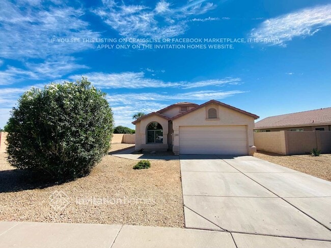 Building Photo - 2361 E Pinto Dr
