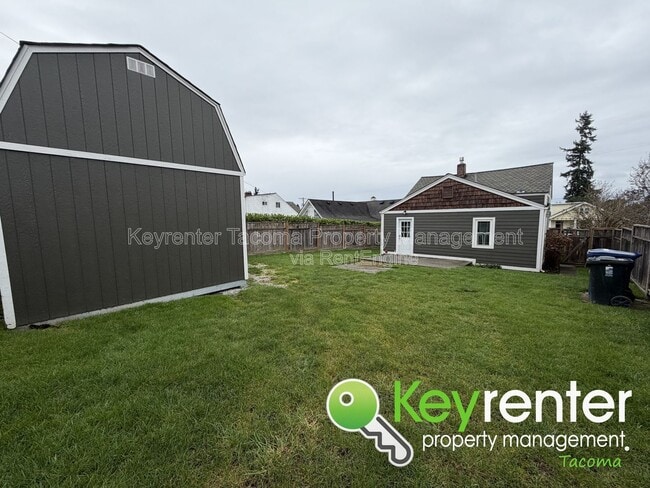 Building Photo - 5429 S K St