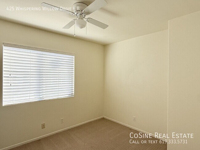 Building Photo - 425 Whispering Willow Dr
