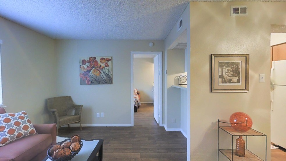 The Keller 2503 Jackson Keller Rd San Antonio TX 78230 Apartment Finder