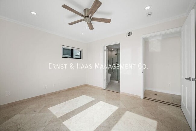 Building Photo - 1724 Bluff Pl