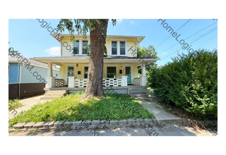 Building Photo - BATES HENDRICKS/GARFIELD PARK - 4 BR BEAUTIFULLY RENOVATED AVAILABLE NOW!