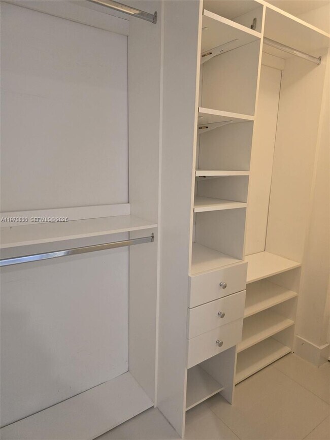 Building Photo - 60 SW 13th St