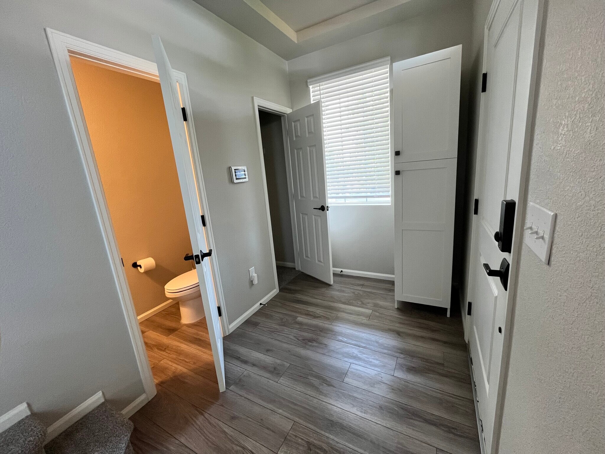 Entry way - 4541 N Quemoy St