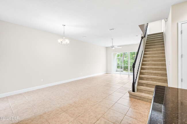 Building Photo - 802 Aldenham Ln
