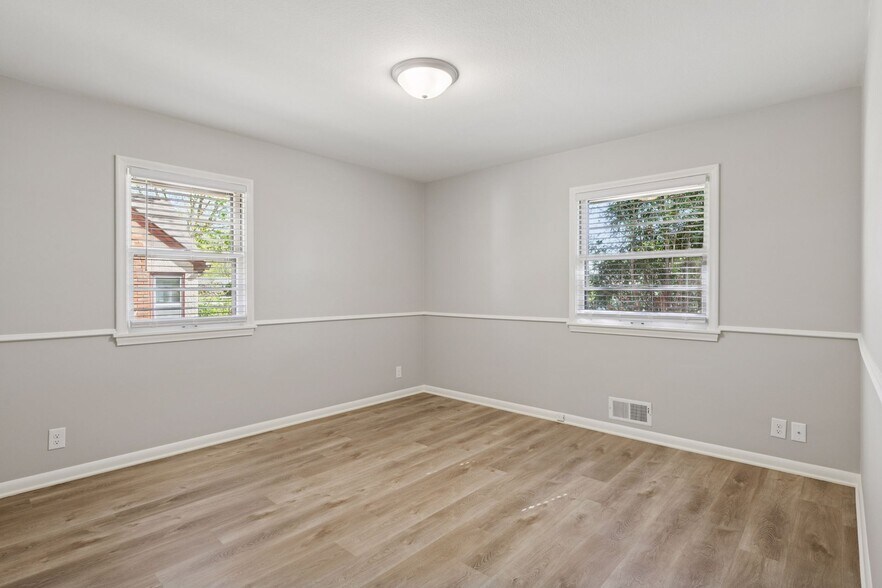 Building Photo - 6416 Wilryan Ave
