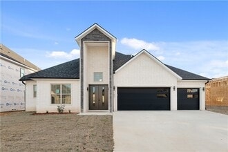 Building Photo - 1851 Lotus Rd