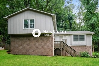 Building Photo - 4 Bedroom Pet-Friendly Home in STONE MOUNTAIN, GA with Main Street Renewal