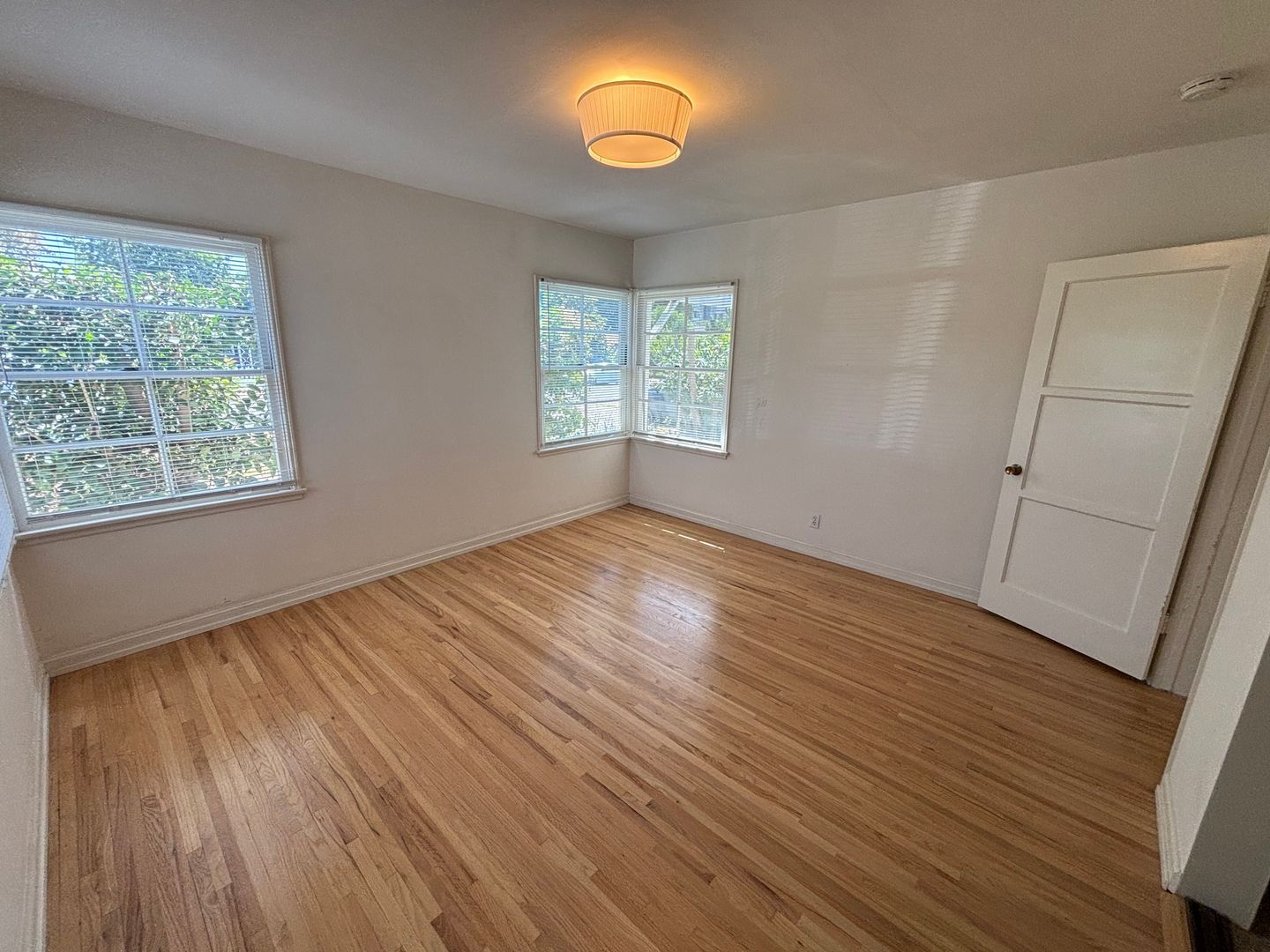Building Photo - Bright 2-Bedroom Valley Village Home with Large Backyard, Central A/C & Private Driveway — $3,995...