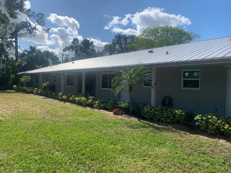 Building Photo - 860 NW 10th Terrace