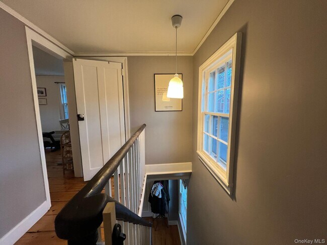 Building Photo - 26 Center St