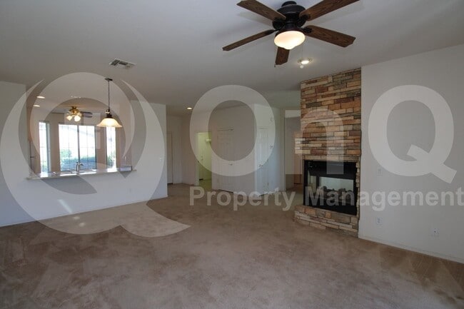 Building Photo - 42599 W Candyland Pl