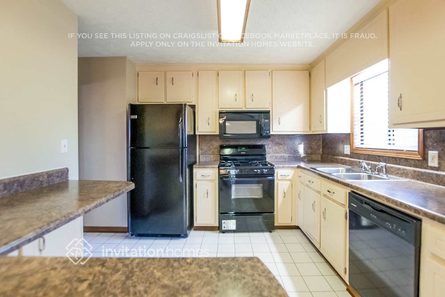 Building Photo - 3853 Wyntuck Cir NW