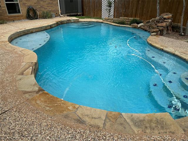 Building Photo - 730 Blue Oak Dr
